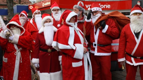Original oder Fälschung? Nikoläuse beim Nikolausmarkt
